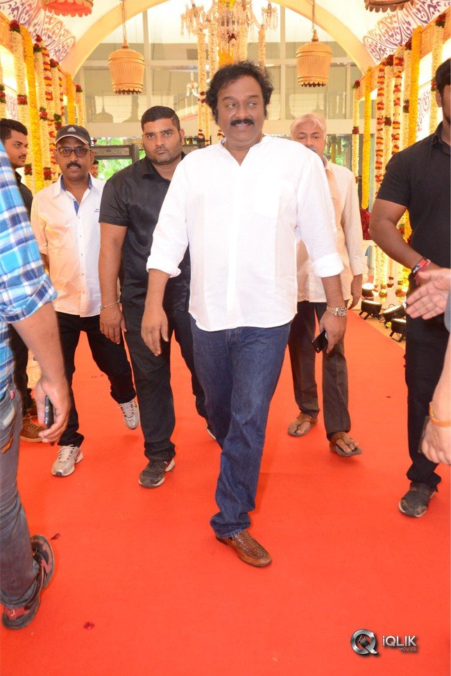 Celebs-at-Bandla-Ganesh-Brothers-Daughter-Ashritha-Wedding-Photos